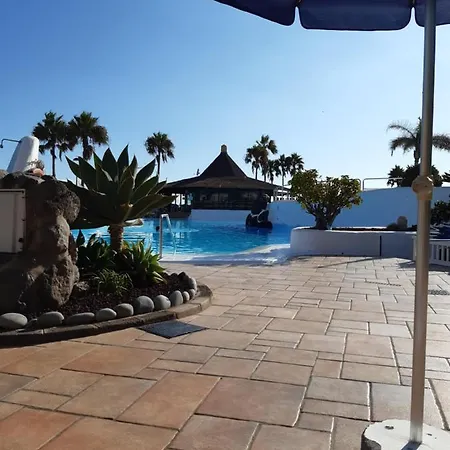 Rocas Del Mar Sur 아로나