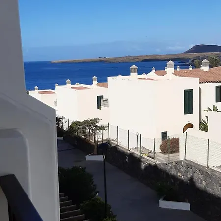 Rocas Del Mar Sur 아로나